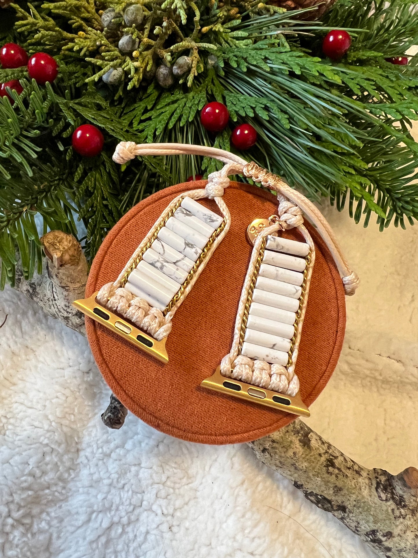 Watch Band: Howlite Apple Watch